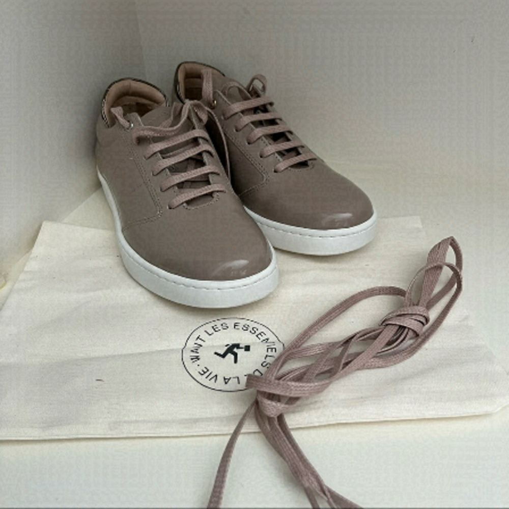 NWT WANT Les Essentiels Lennon Leather Sneakers